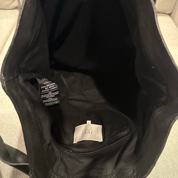 Large matte black leather bag - Picture 4 of 7